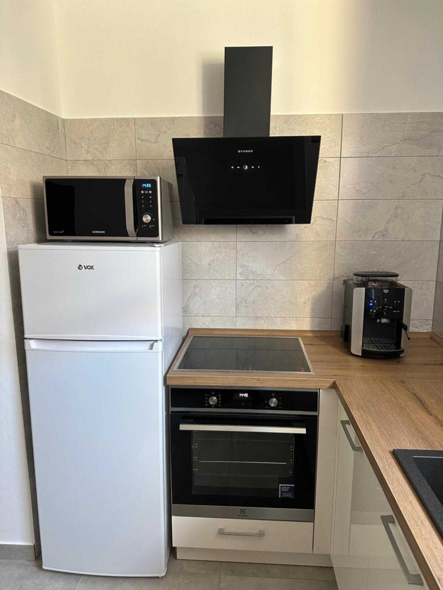 Apartma Anze Samec Dobravlje Bagian luar foto