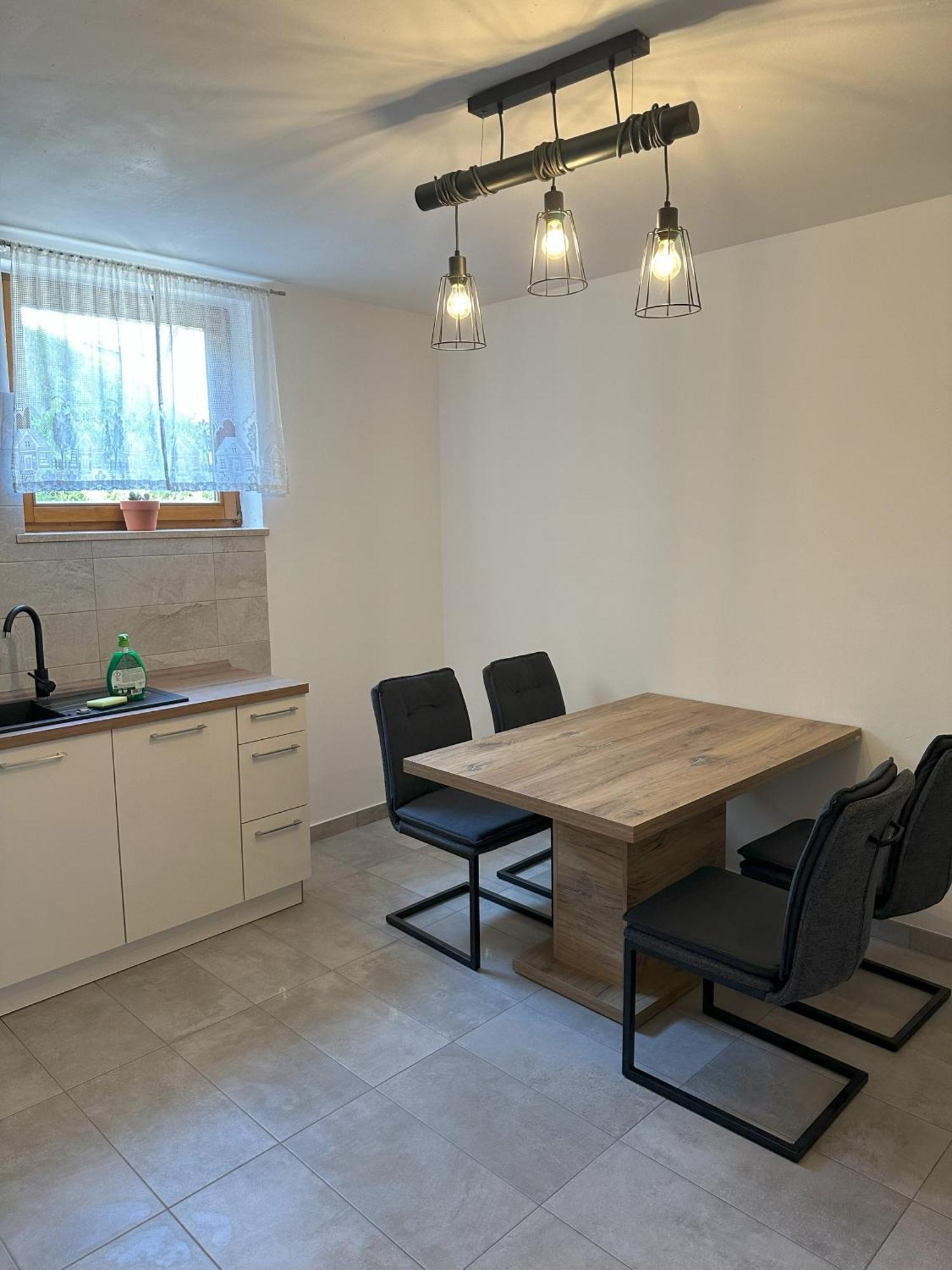 Apartma Anze Samec Dobravlje Bagian luar foto