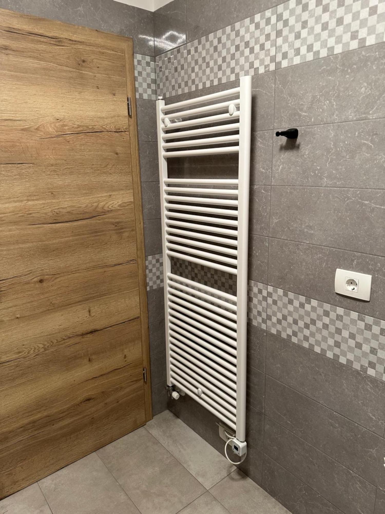 Apartma Anze Samec Dobravlje Bagian luar foto